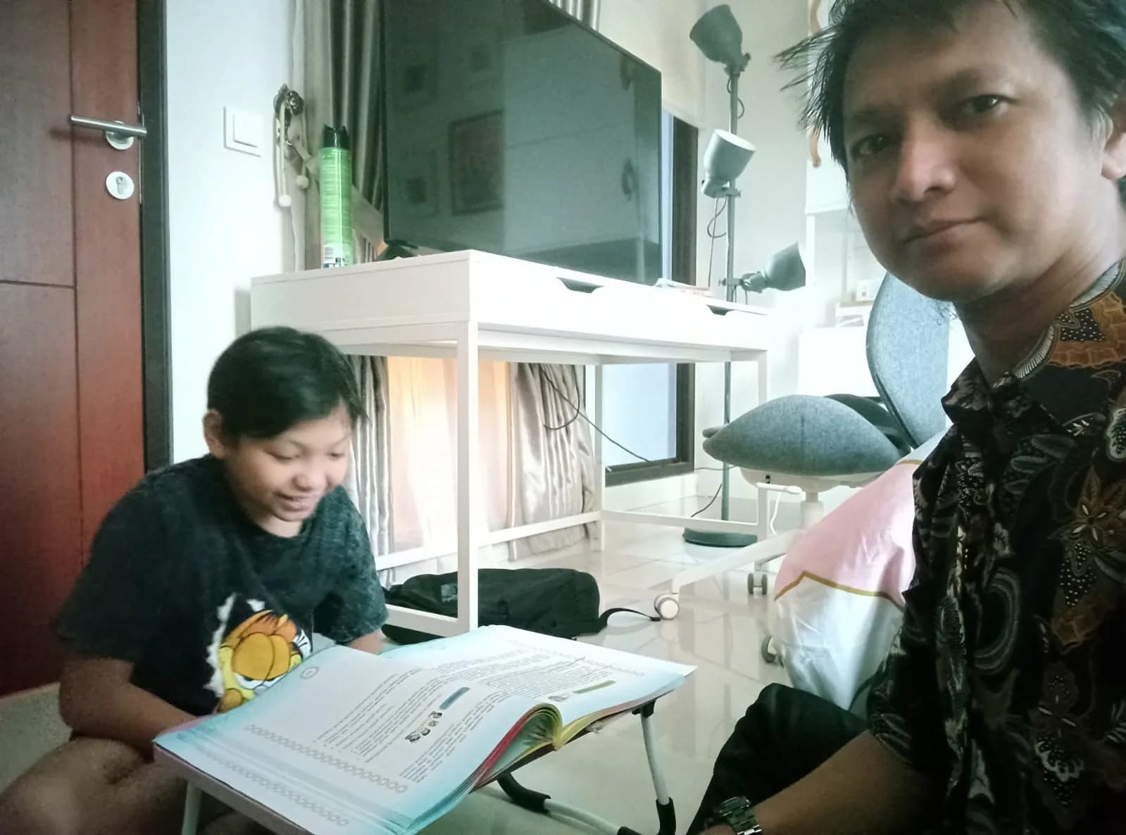 Kak Yusuf dengan Siswa Kicky - Matrix Tutoring Indonesia