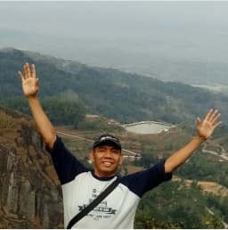 Testimoni Orang Tua Pak Yudi - Matrix Tutoring Indonesia